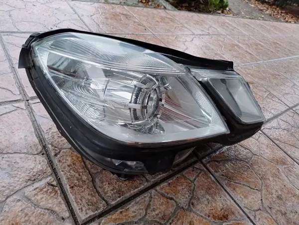 Rechter Koplamp Lens Mercedes W212 2009-2012 A2128208261 image 2