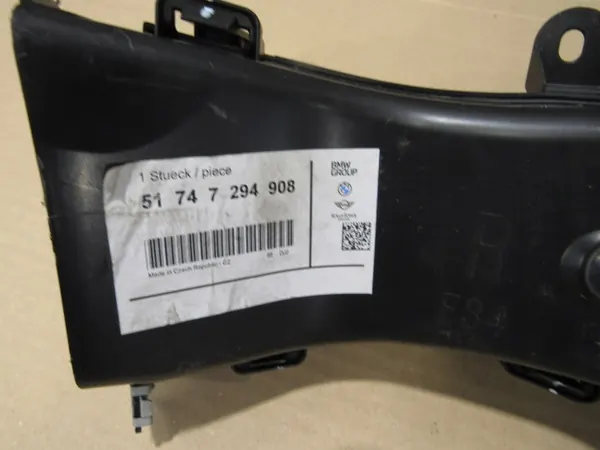 BMW F34 3GT Conducto de Aire Dirección Delantera Derecha OEM image 3