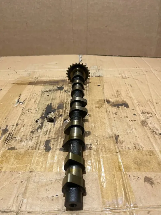 Arbre à cames Nissan OE 5F040 - État utilisé image 3