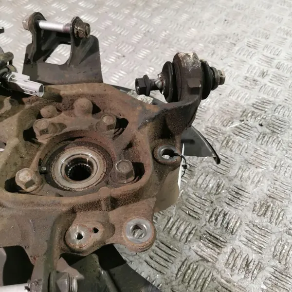 Lexus RX 450H 2020 Achterwielnaaf OEM UTO33643 image 9