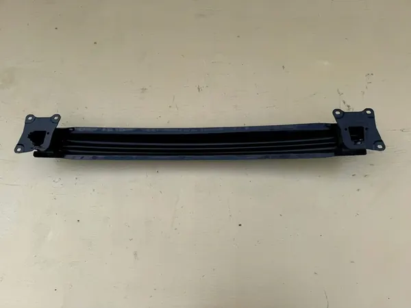 Volkswagen Golf Plus Takapuskuri Vahvistus 1K0807305C image 5