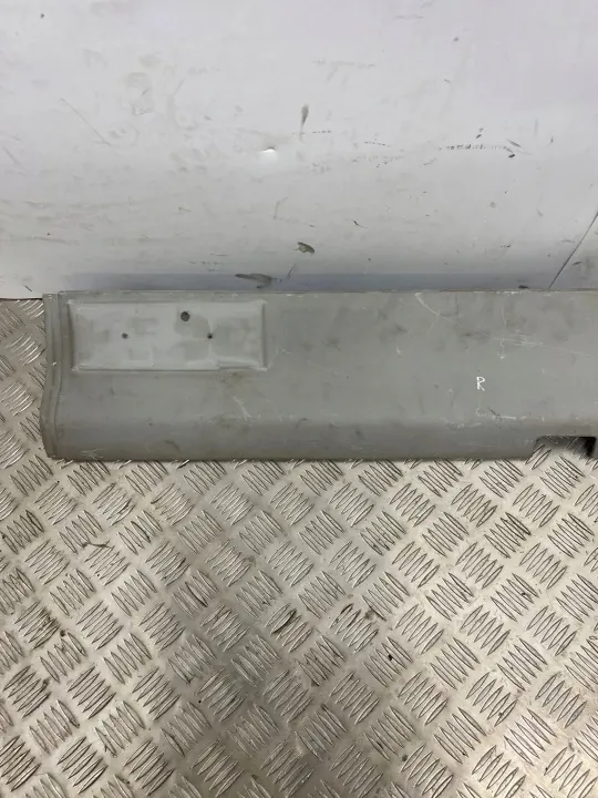 OEM 725867246 Oikea Kynnys ja Pylväs VW T4:lle image 3
