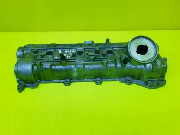 Couvercle Soupape Gauche OEM 318086 PM Maserati 3.0 S image 5