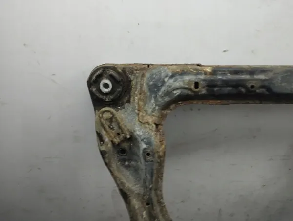 Honda Accord 2009 Etuapukehys OEM AMD116203 image 9