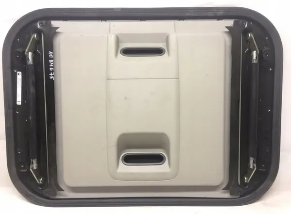 Escotilla de techo Volvo OEM 20773662 - Usado image 2