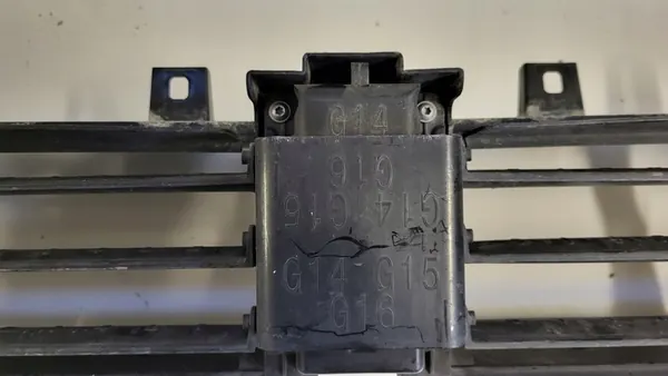 Grade de entrada de ar ativa BMW M8 G14 G15 G16 image 3