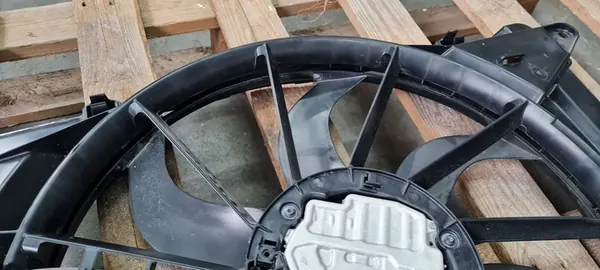 CHRYSLER PACIFICA 2022 FLÄKTKÅPA 68217321AC image 4