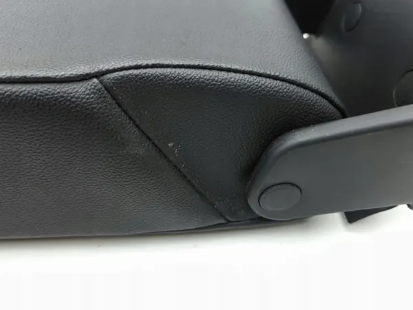 KIA Optima 2014 Rücksitzarmlehne OEM AMD209299 image 4