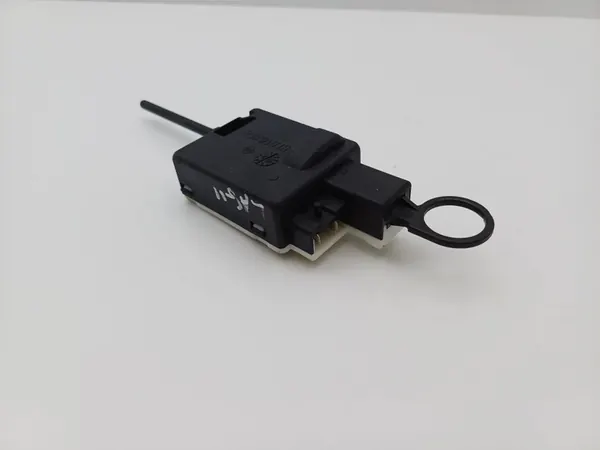 Atuador de tampa de combustível Renault Laguna II / 97000037 image 2