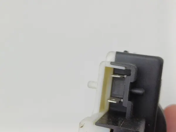 Atuador de tampa de combustível Renault Laguna II / 97000037 image 3