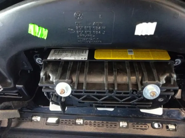 OEM 3C1857003QT Instrumentbräda Konsol VW Passat B7 image 4