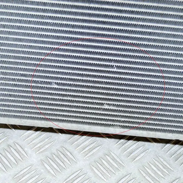 Radiador KIA Ceed 2012 image 6