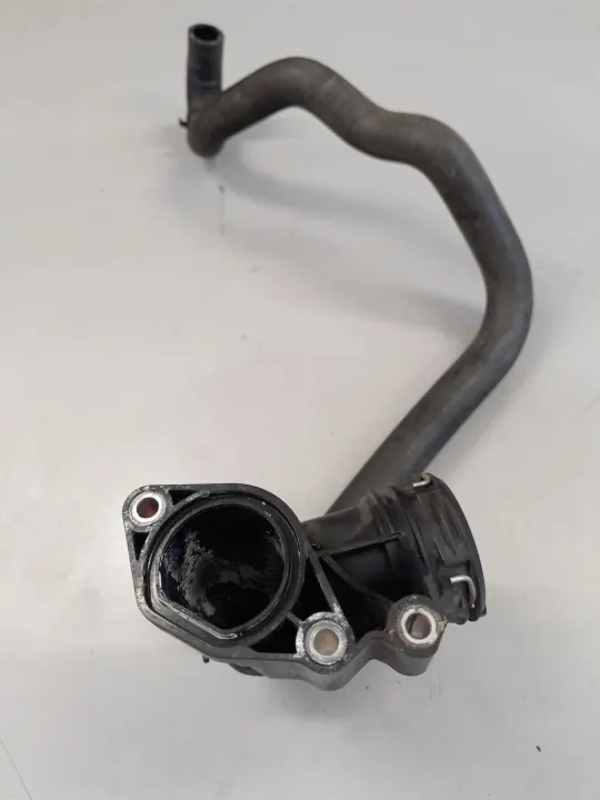Vesiliitin OEM 6422001156 Mercedes 3.5 CDI:lle image 2