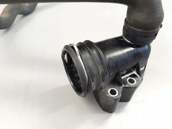 Vesiliitin OEM 6422001156 Mercedes 3.5 CDI:lle image 3