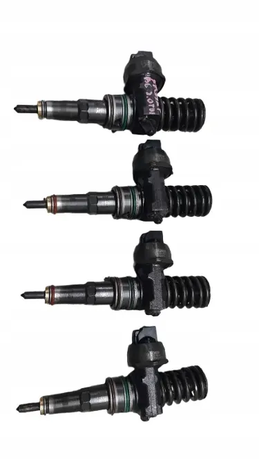 Bomba de combustível VW Passat B6 2.0 TDI OEM 038130073BQ image 2