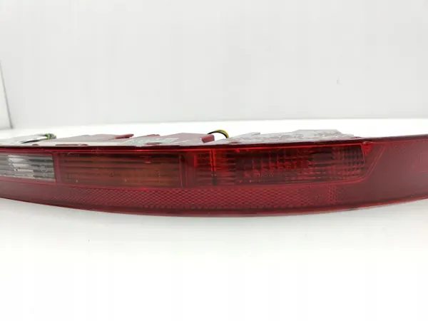 Audi Q5 Bakre Dimljus OEM 8R0945096 - Höger Sida image 3