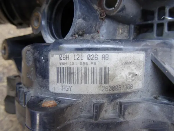 Vattenpump AUDI A3 8P GOLF VI GTI 06H121026AB image 10