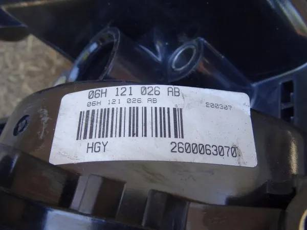 Vattenpump AUDI A3 8P GOLF VI GTI 06H121026AB image 4