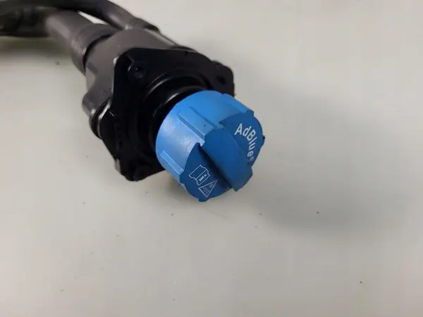 Tuyau de remplissage ADBLUE 2.3 CDTI Opel Movano B Master III 7420432AA image 3