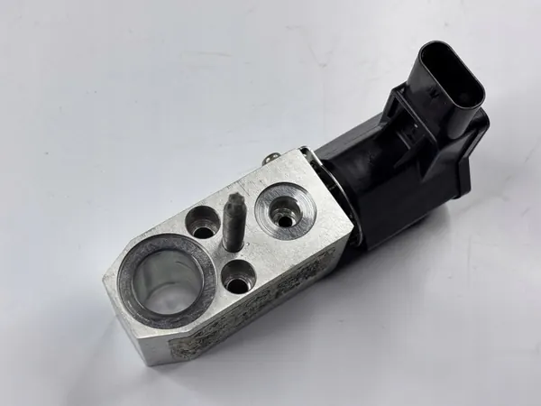 Mercedes EQS V297 Klima-Expansionsventil OEM PES25793 image 3