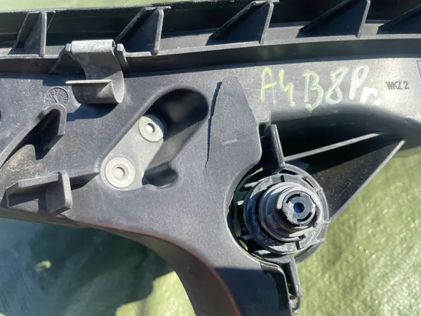 Montagem do Farol Direito Audi A4 B8 08-11 OEM 8K0941608C image 2