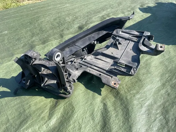 Montagem do Farol Direito Audi A4 B8 08-11 OEM 8K0941608C image 3