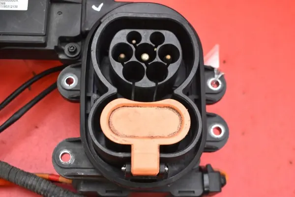 Puerto de carga OEM 24293156 para Opel Ampera-e Bolt II image 8