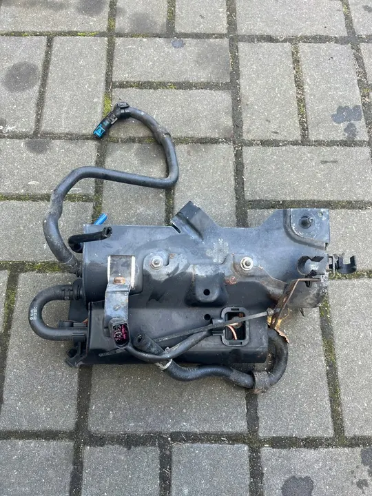 VW T5 LIFT Suporte do Filtro de Combustível + Bomba 7E0127224C image 2