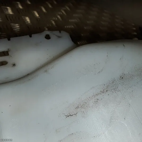 Réservoir de lave-glace Nissan Qashqai 2012 28910jd image 4