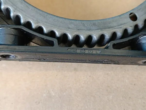 AUDI Q3 F3 SPORTBACK 1.4TFSIe Öljyt tiiviste Anturi 04E103170R image 2