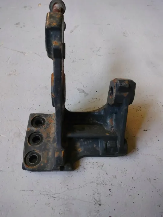 Support de ressort Scania R S NG 2401729 image 1