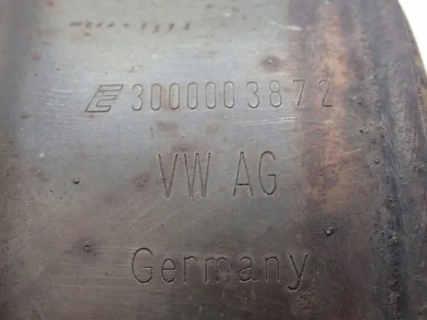 Catalisador VW usado OEM 7E0131723P image 6