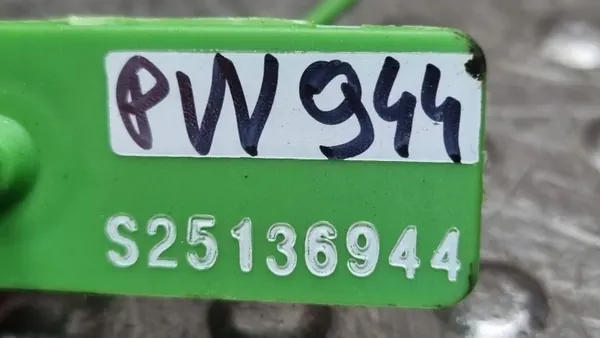 Luftflödesmätare OEM S25136944 för Audi S3 8L TT 8N image 5