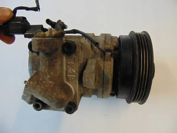 Ilmastointikompressori Hyundai i10 1.1 07-13 OEM 977010X000 image 4