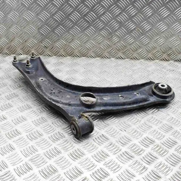 Braccio Sospensione Anteriore VW PASSAT B8 3Q0407151E image 2