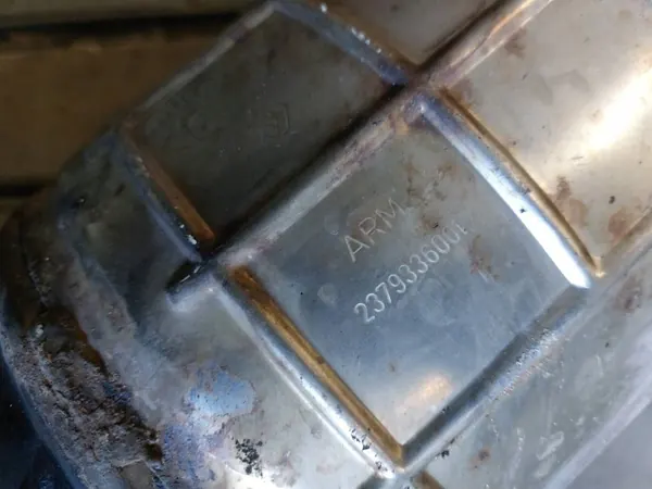 OEM 2379336001 Leerer Katalysator für Renault image 7