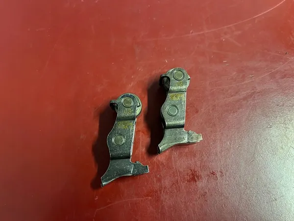 Alavanca de válvula BMW X1 F48 F49 2016 7640010 image 1