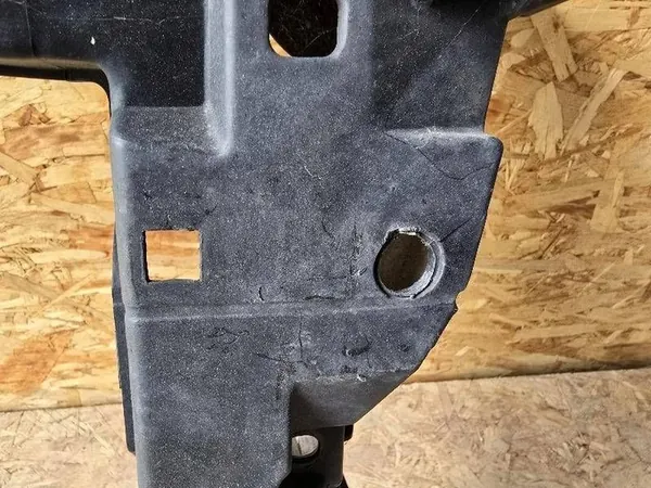 Reforço de para-choque dianteiro Skoda Superb B II 08-13 3T0805588D image 10