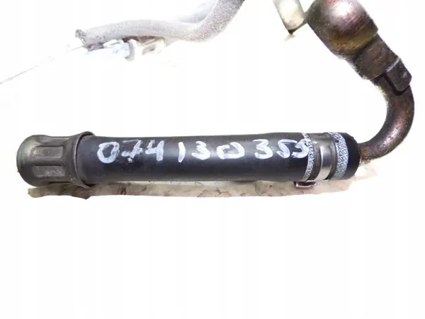 VW Cabrio Dakafvoerslang OEM 074130355 image 4