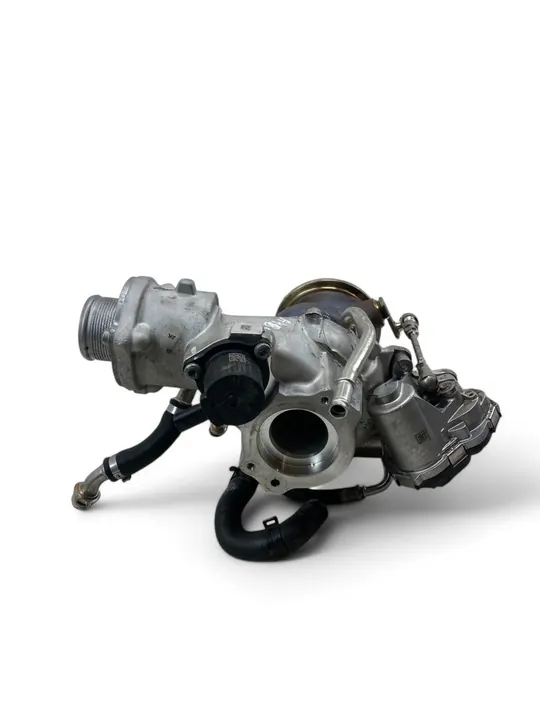 Turbo Audi A4 S4 B9 8W image 2