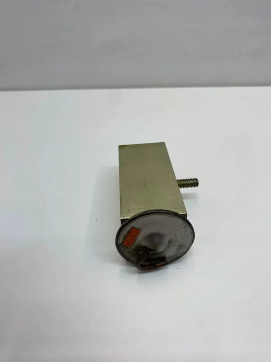 Expansionsventil OEM 2018300784 für Mercedes R129 image 5