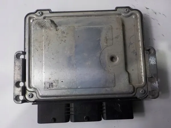 Computador Ford OEM BV21-12A650-XC 0281018938 image 3