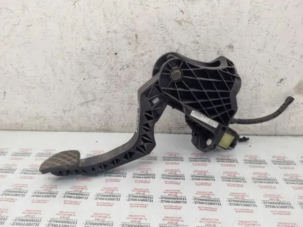 Cylindre d'embrayage OEM 3C1721059AT pour VW Passat B7 image 2