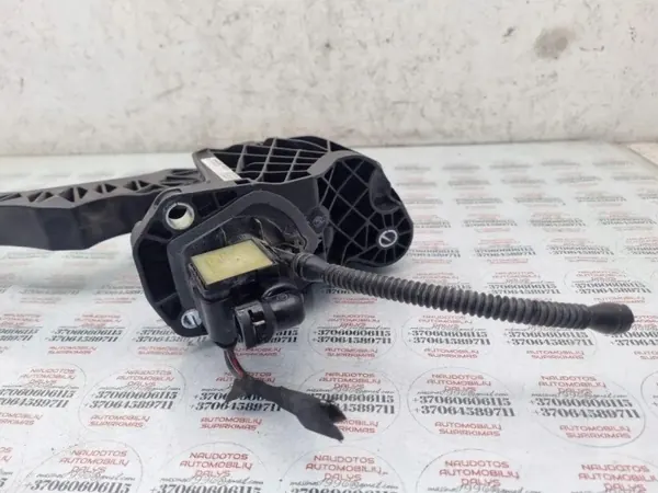 Cylindre d'embrayage OEM 3C1721059AT pour VW Passat B7 image 7
