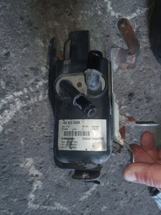 Webasto VW Touran I 1K0815065R 2.0 TDI Gebruikt image 5