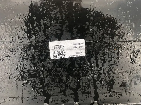 Paraurti posteriore Tesla Model 3 image 10