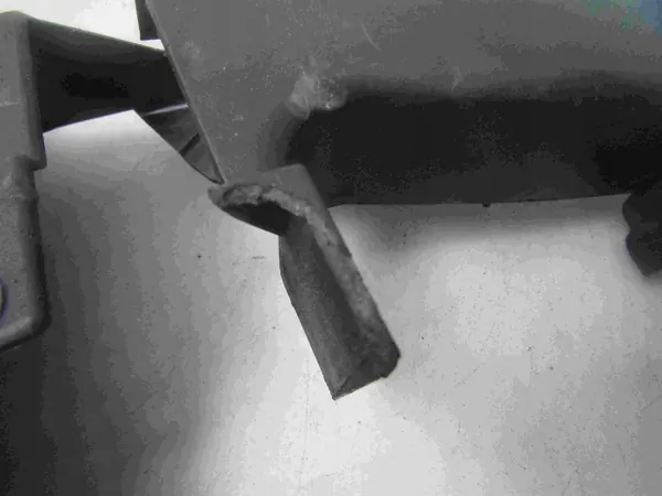 CITROEN C5 03R 2.2 HDI Timing Cover 9628958980 image 5