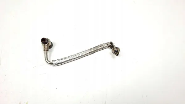 2016 Opel Mokka X Mangueira de resfriamento de óleo image 1