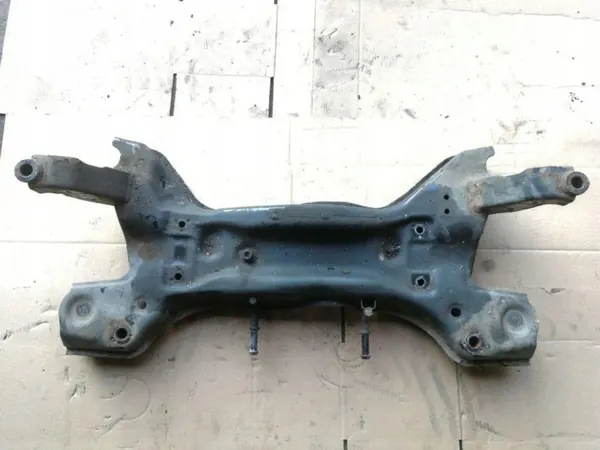 Cadre auxiliaire avant OEM 6R0199315 pour Audi A1 2013 image 2