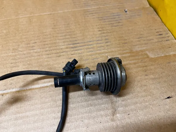 AdBlue-injektor Mercedes GL X166 3.0 CDI image 2